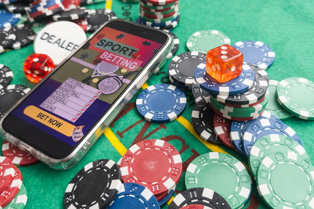 Spin the reels, win big Your Ultimate Guide to Slot Machines